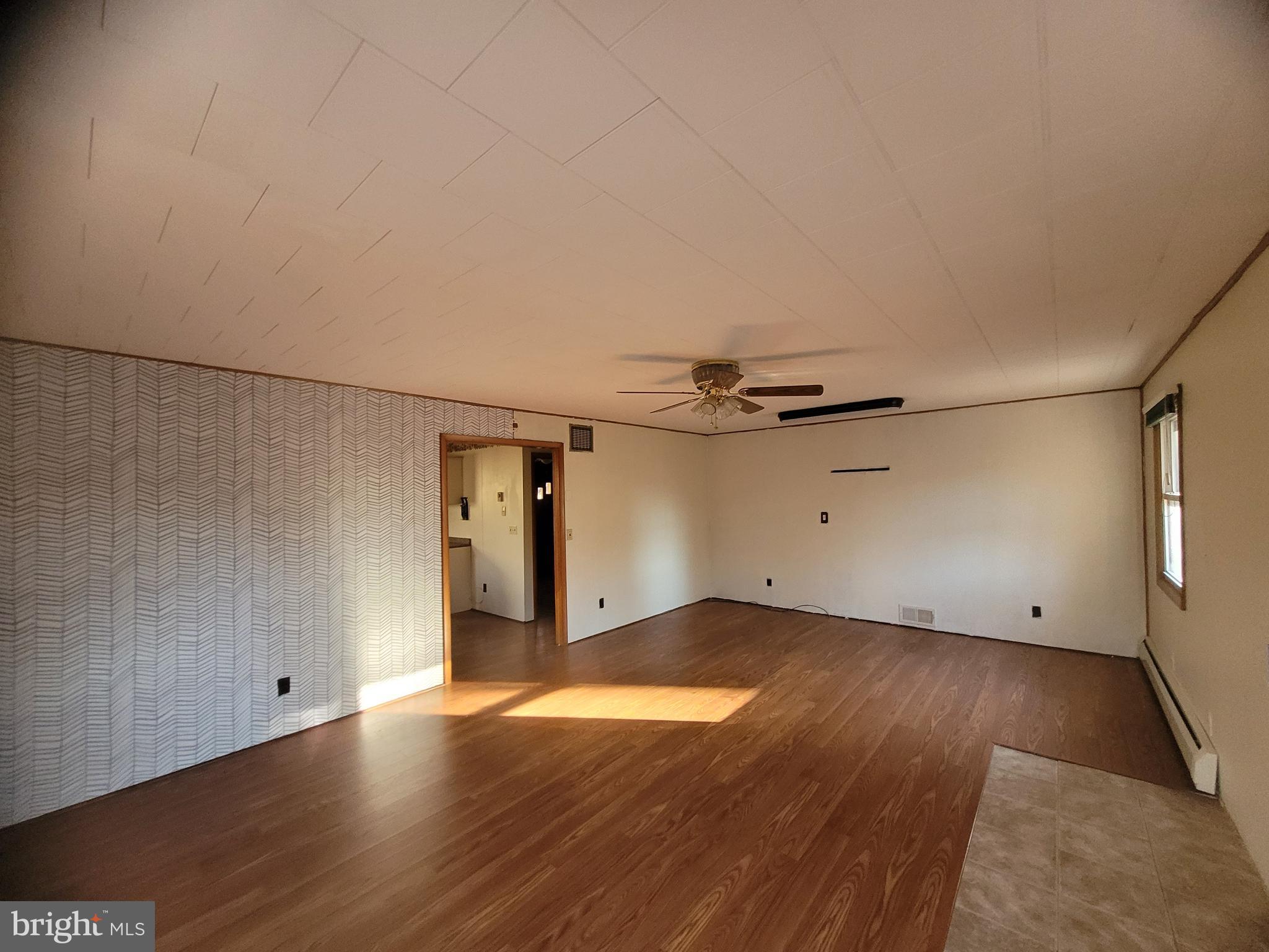 405 Sunnyside Rd