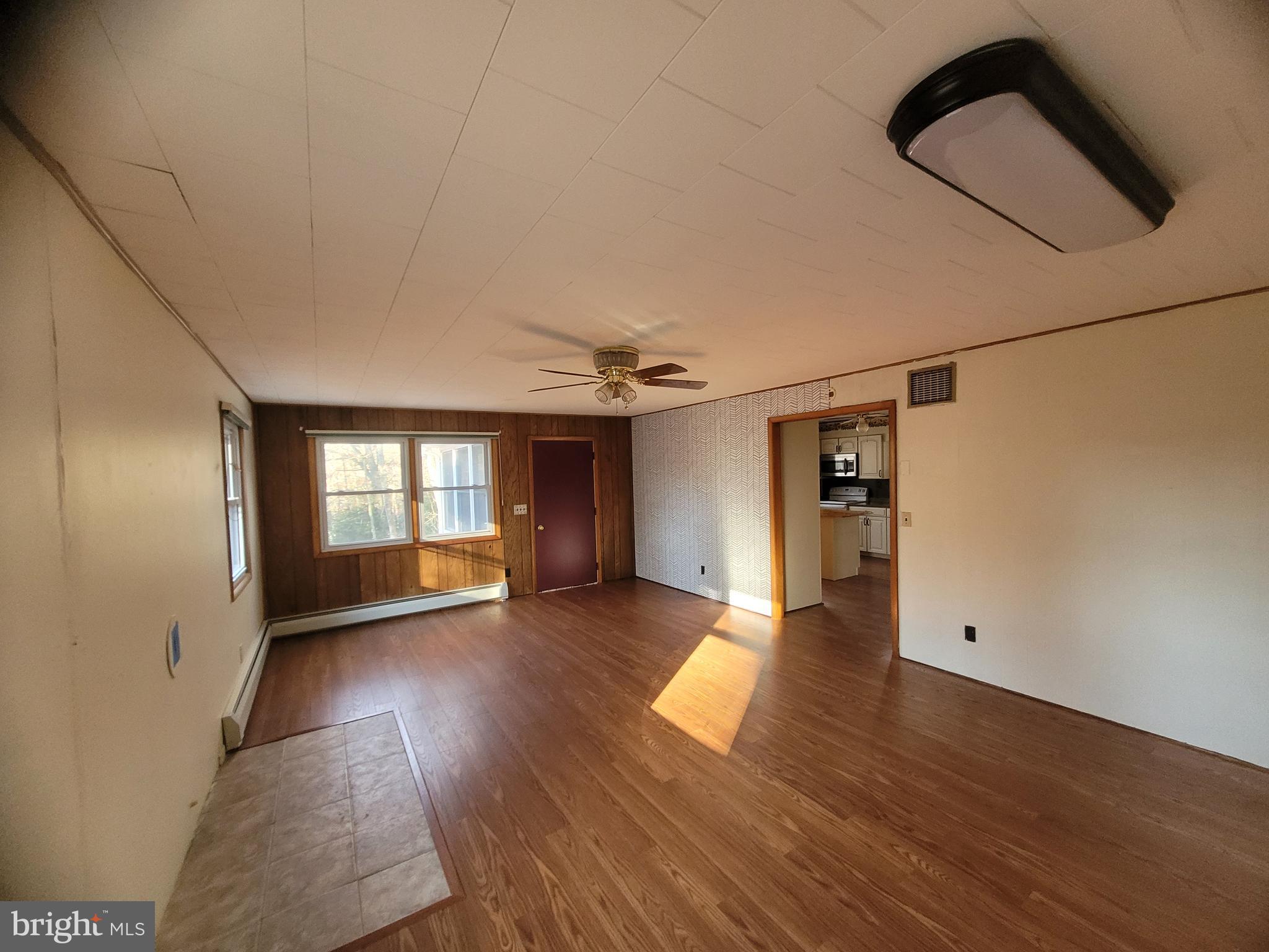 405 Sunnyside Rd