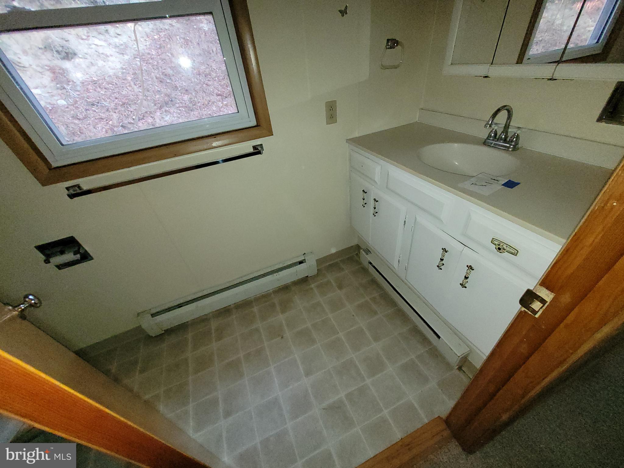 405 Sunnyside Rd