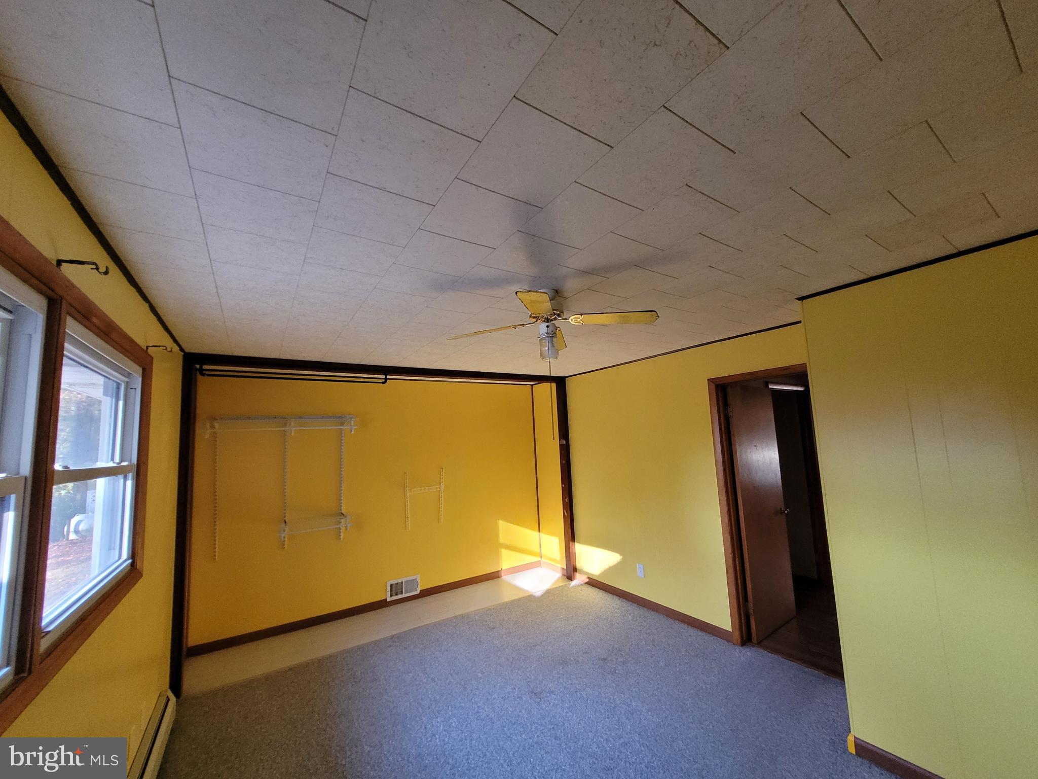 405 Sunnyside Rd