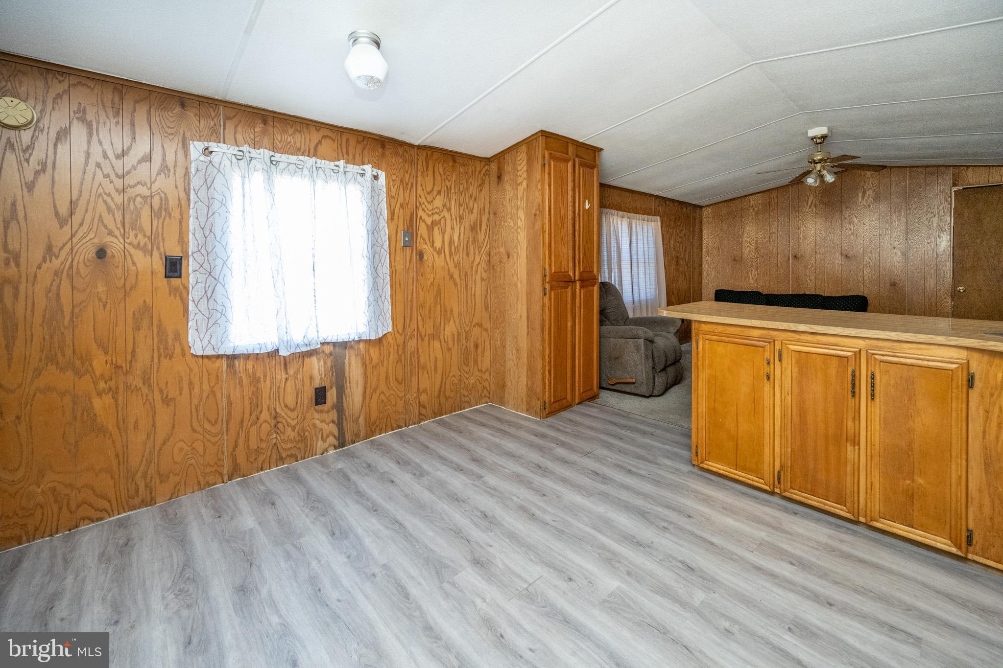 10 Peach Tree Ln