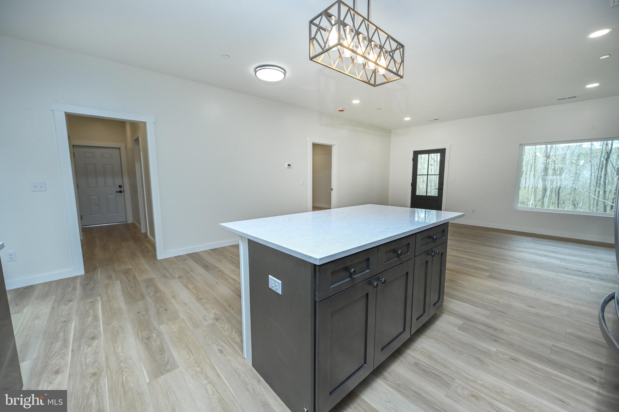 1350 Foy Rd