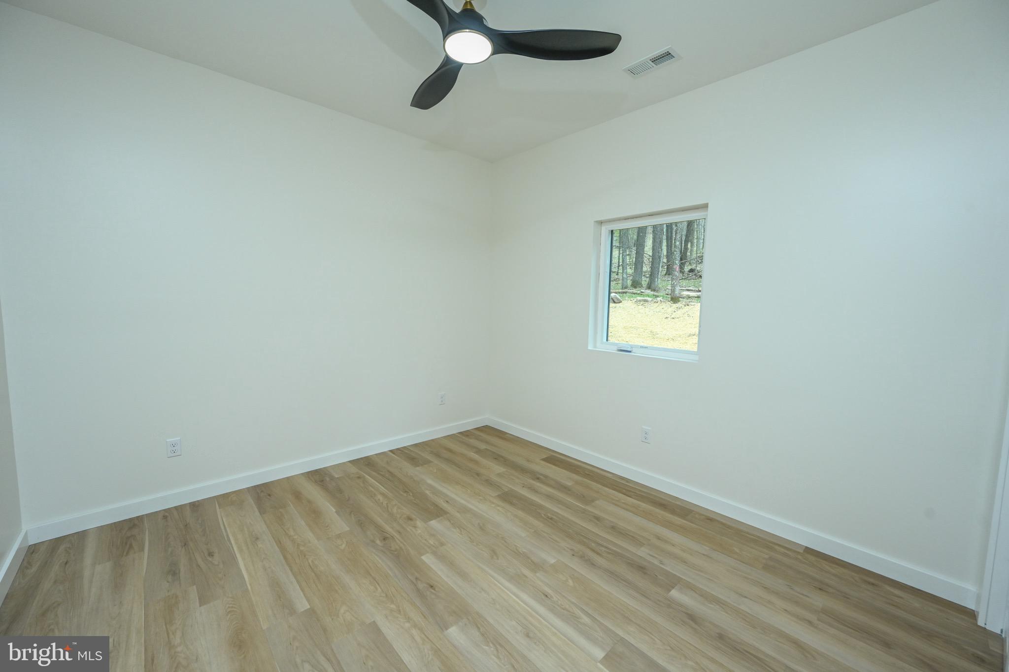 1350 Foy Rd