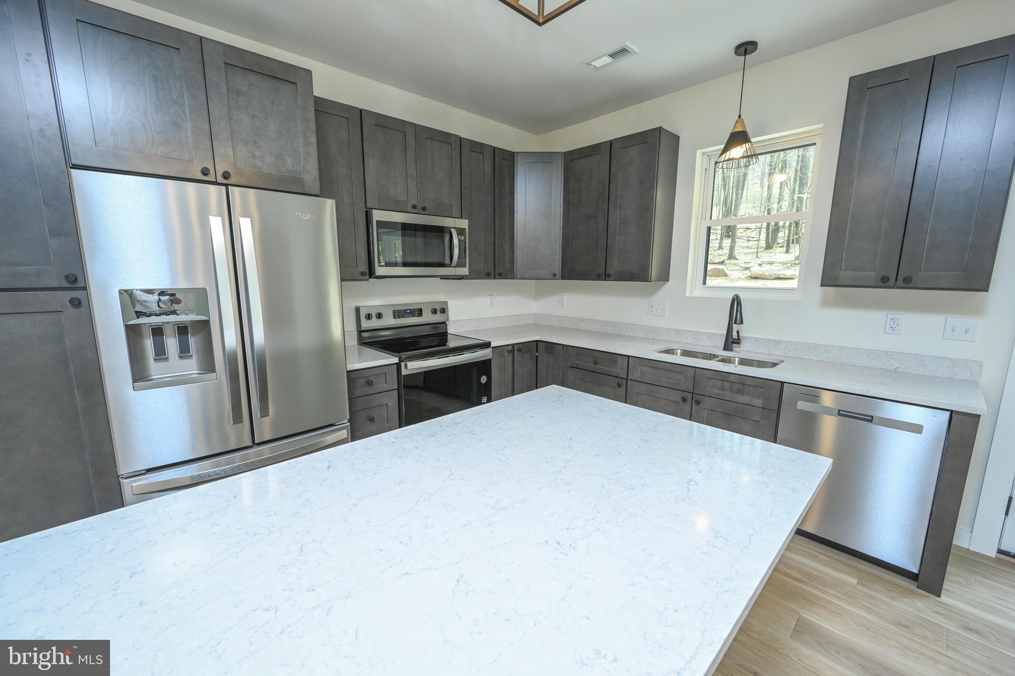 1350 Foy Rd
