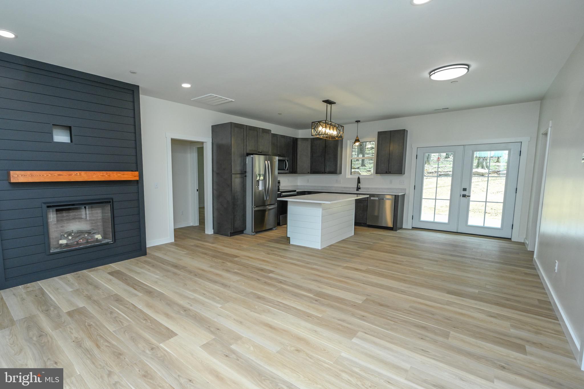 1350 Foy Rd