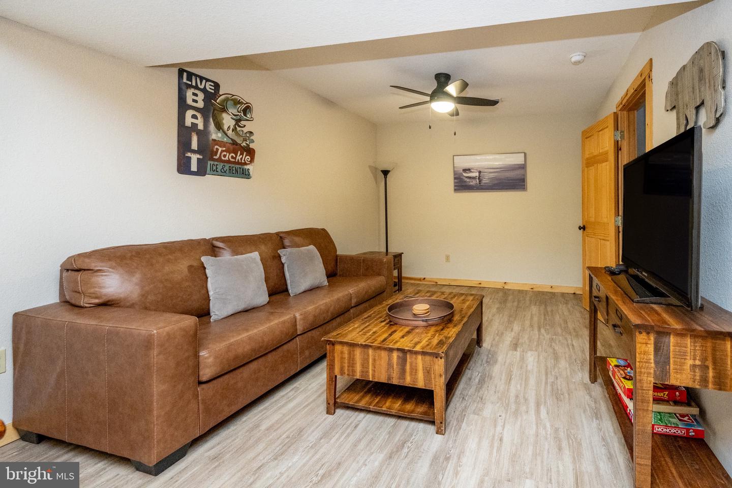 65 Village Dr #6