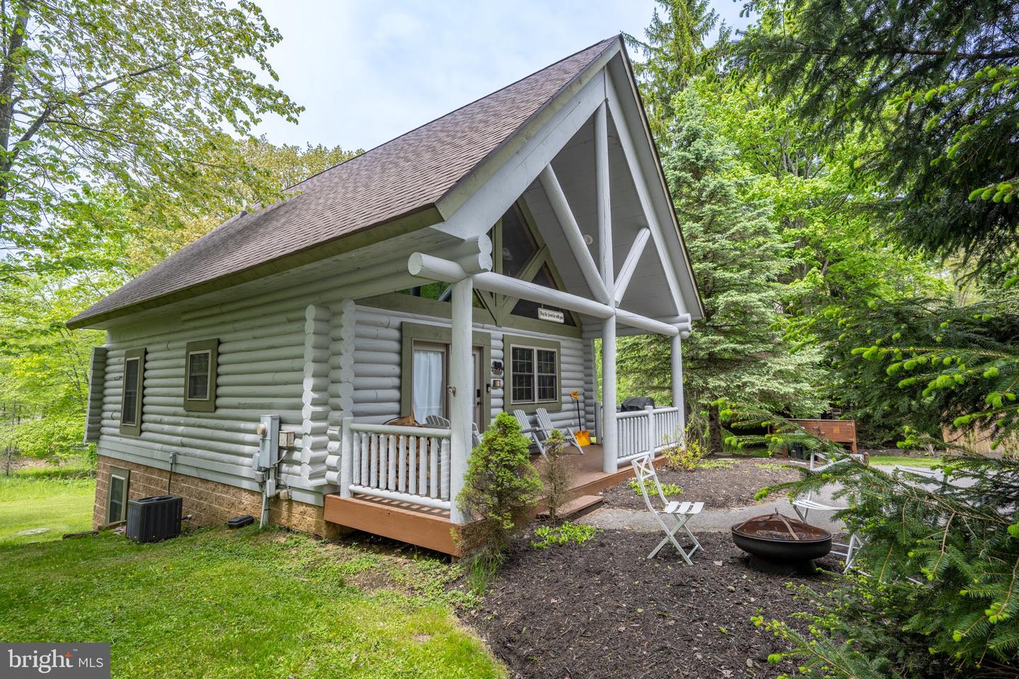 65 Village Dr #6