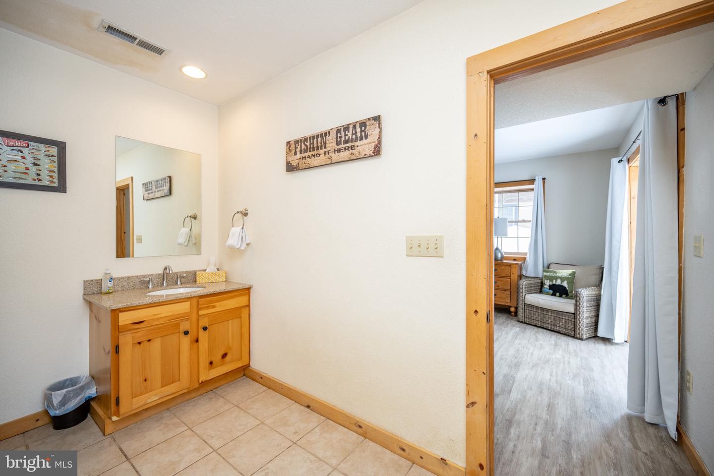 65 Village Dr #6