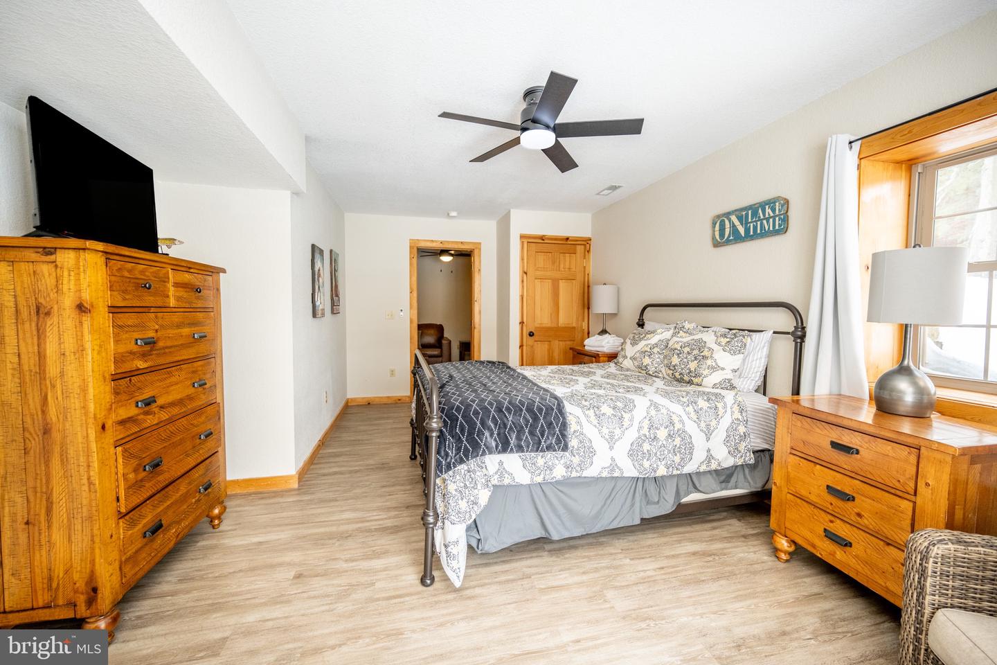 65 Village Dr #6