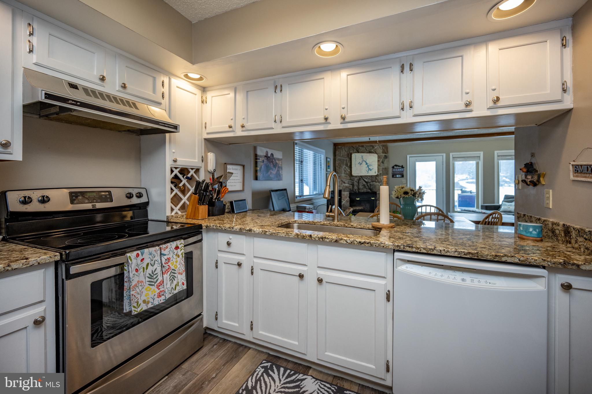 1333 Deep Creek Dr #5