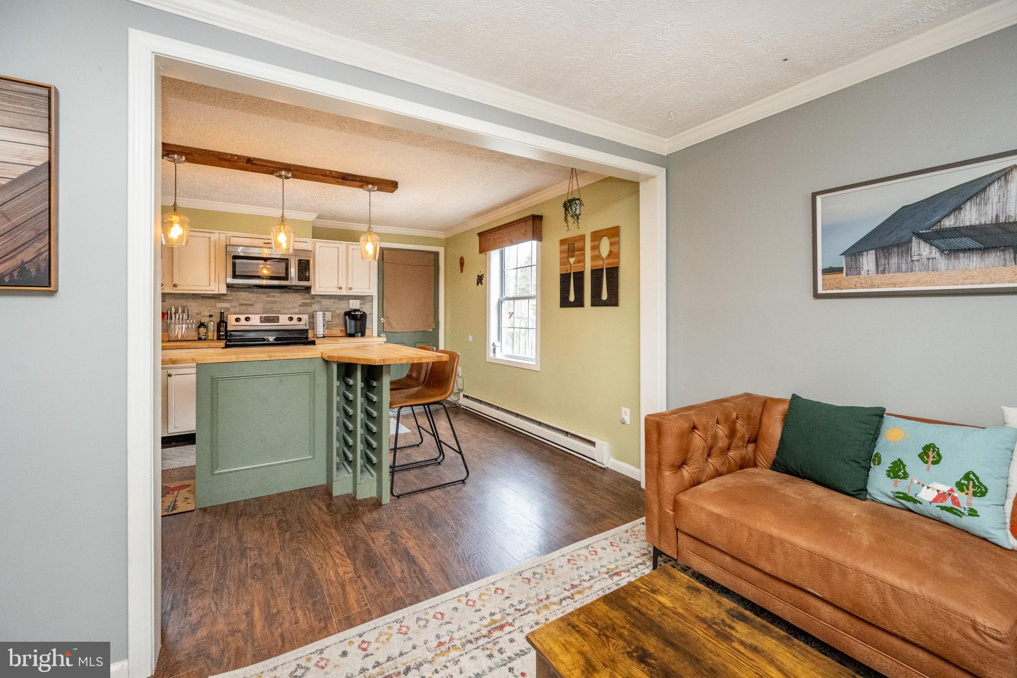 103 Sugar Maple Ln