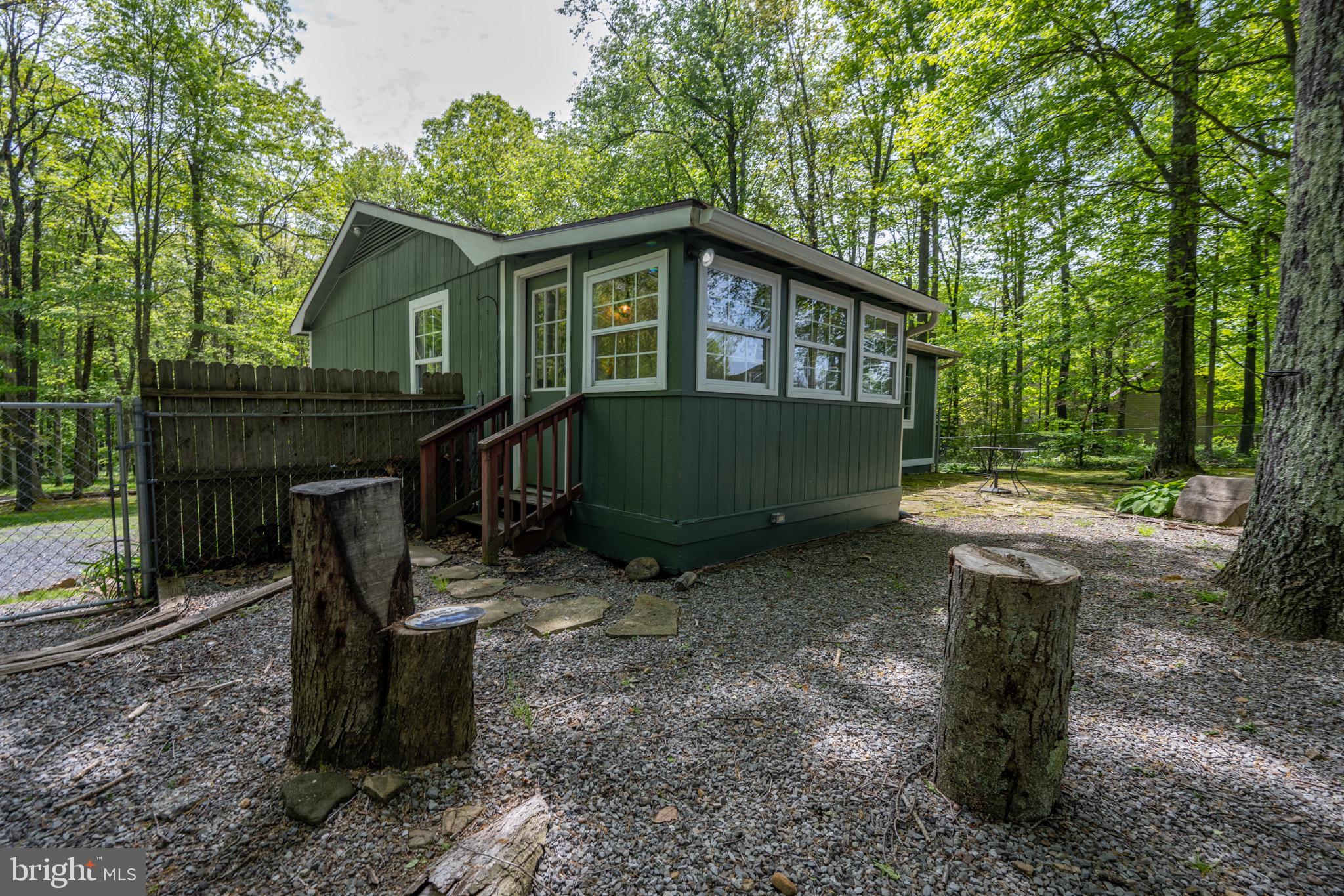 103 Sugar Maple Ln