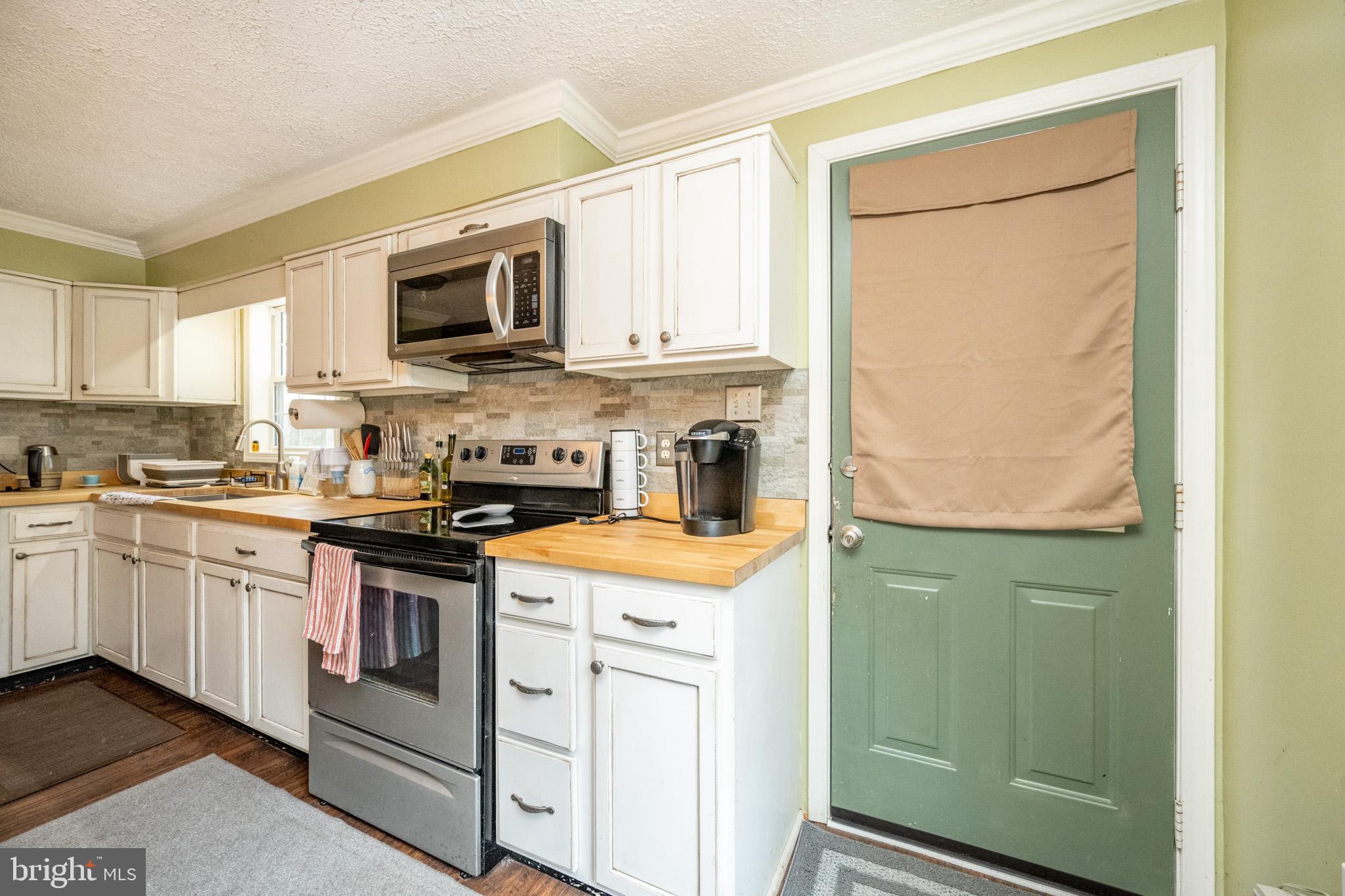 103 Sugar Maple Ln