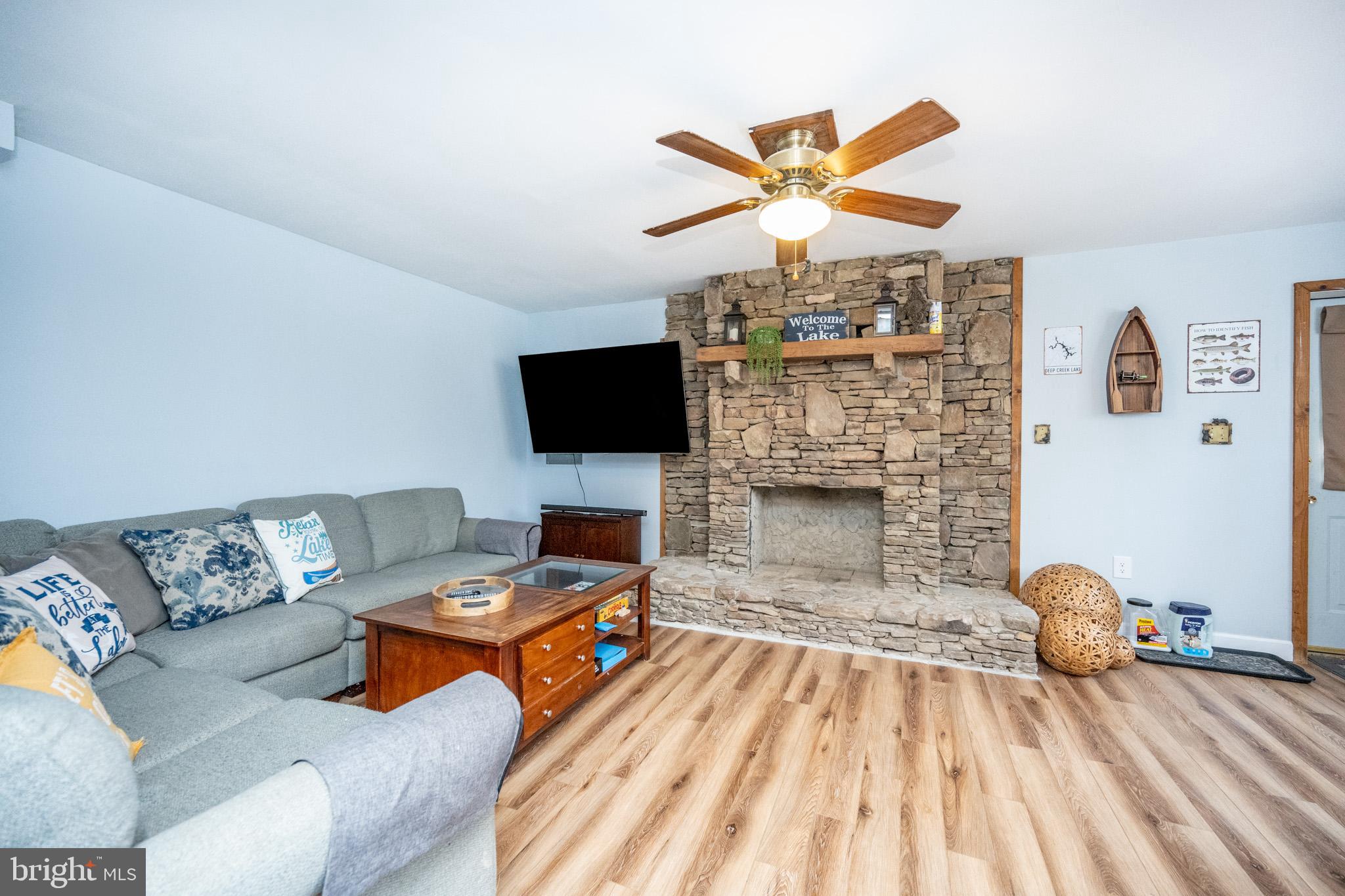 103 Sugar Maple Ln