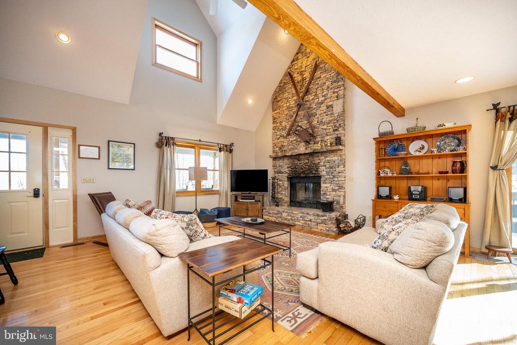 36 RIDGEWOOD DRIVE