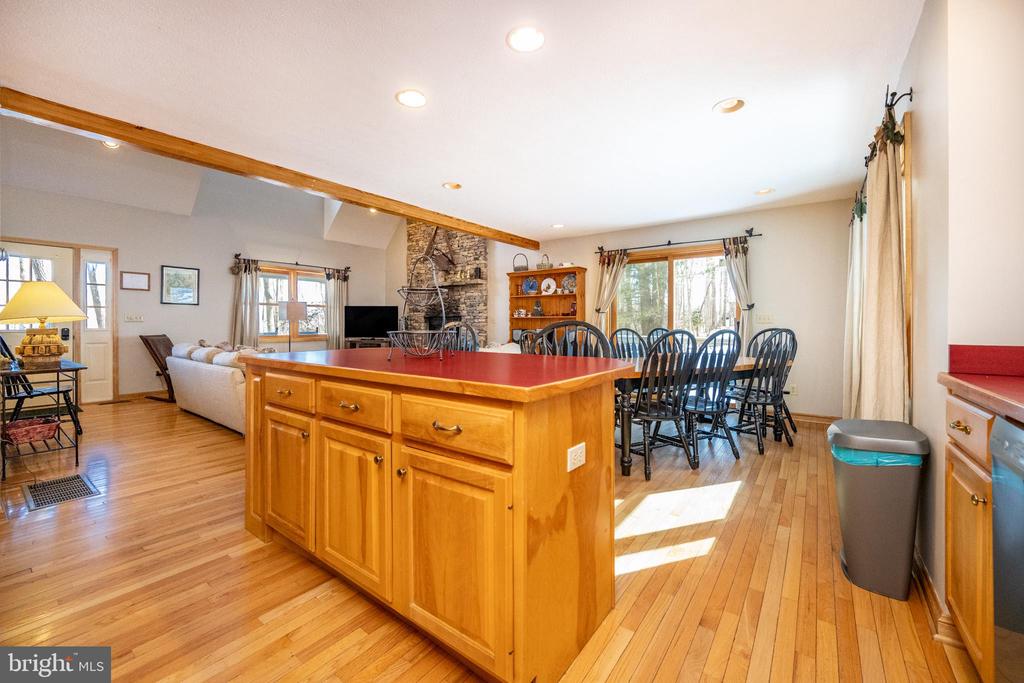 36 RIDGEWOOD DRIVE
