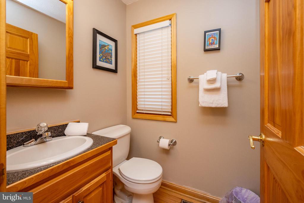 36 RIDGEWOOD DRIVE