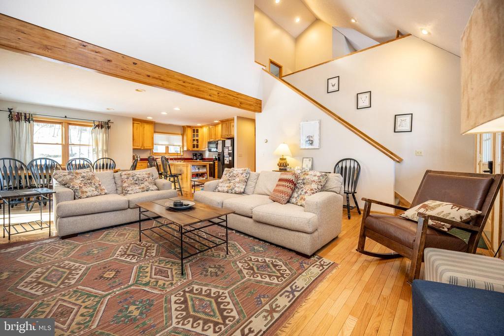 36 RIDGEWOOD DRIVE