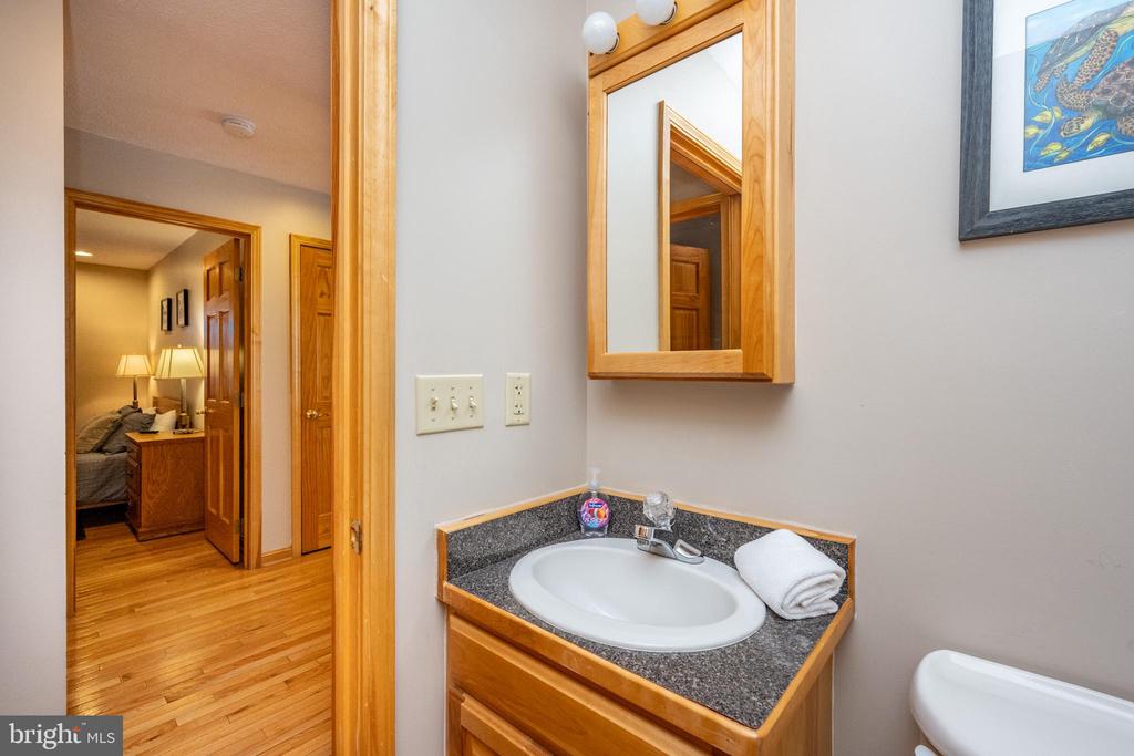 36 RIDGEWOOD DRIVE