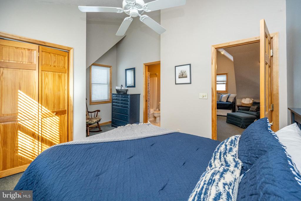 36 RIDGEWOOD DRIVE