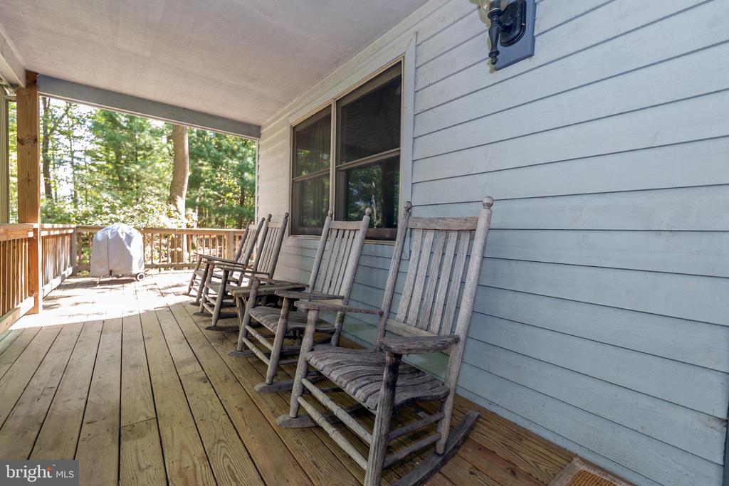 36 RIDGEWOOD DRIVE