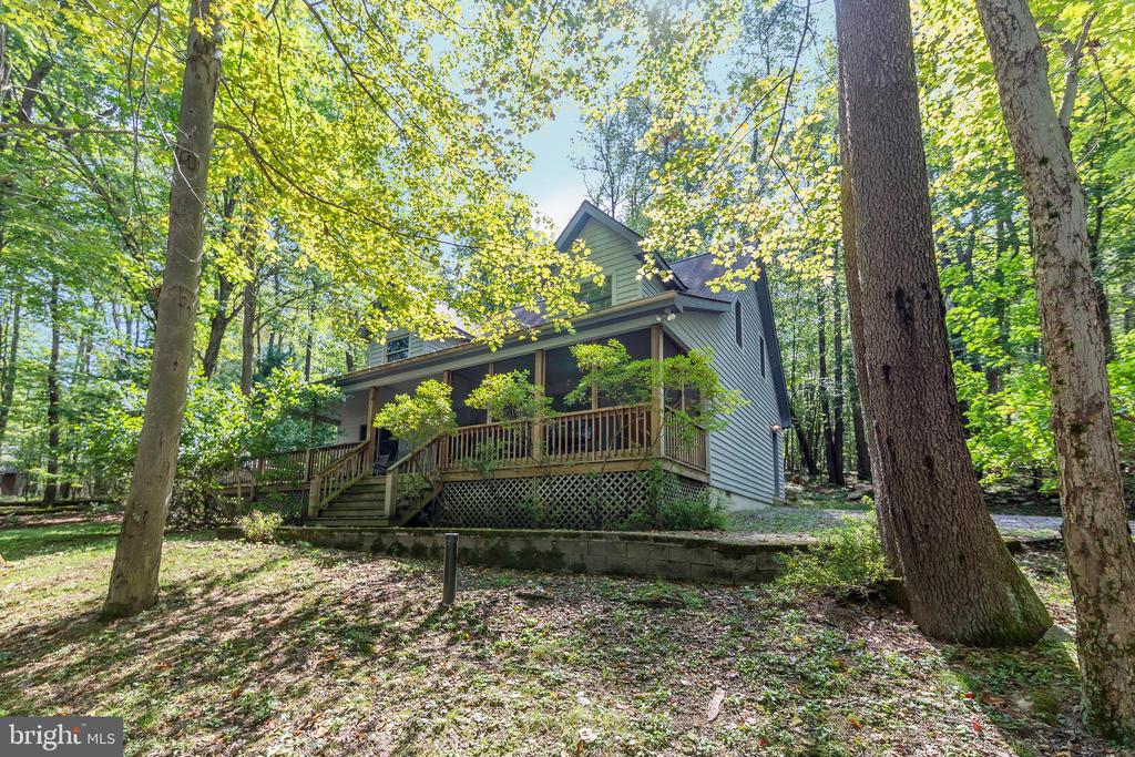 36 RIDGEWOOD DRIVE