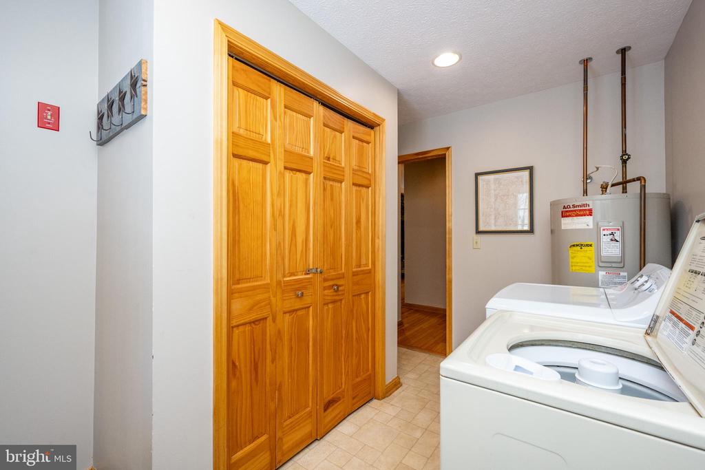 36 RIDGEWOOD DRIVE