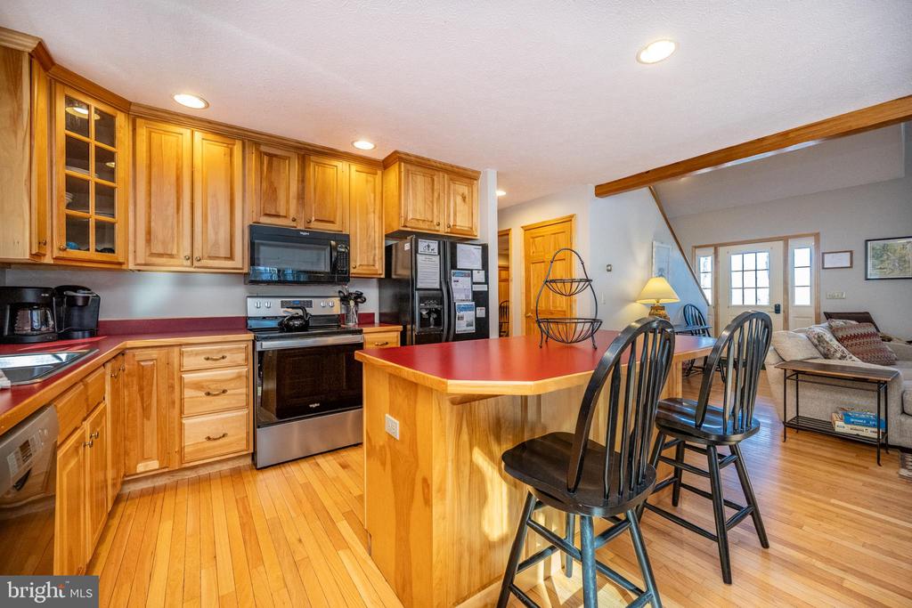 36 RIDGEWOOD DRIVE