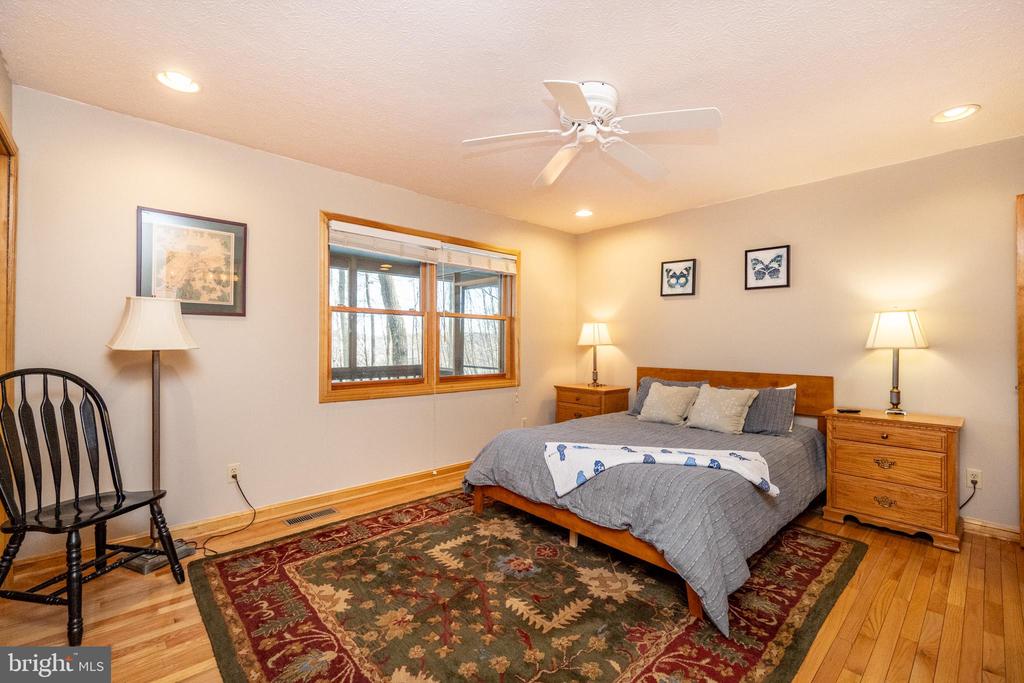 36 RIDGEWOOD DRIVE