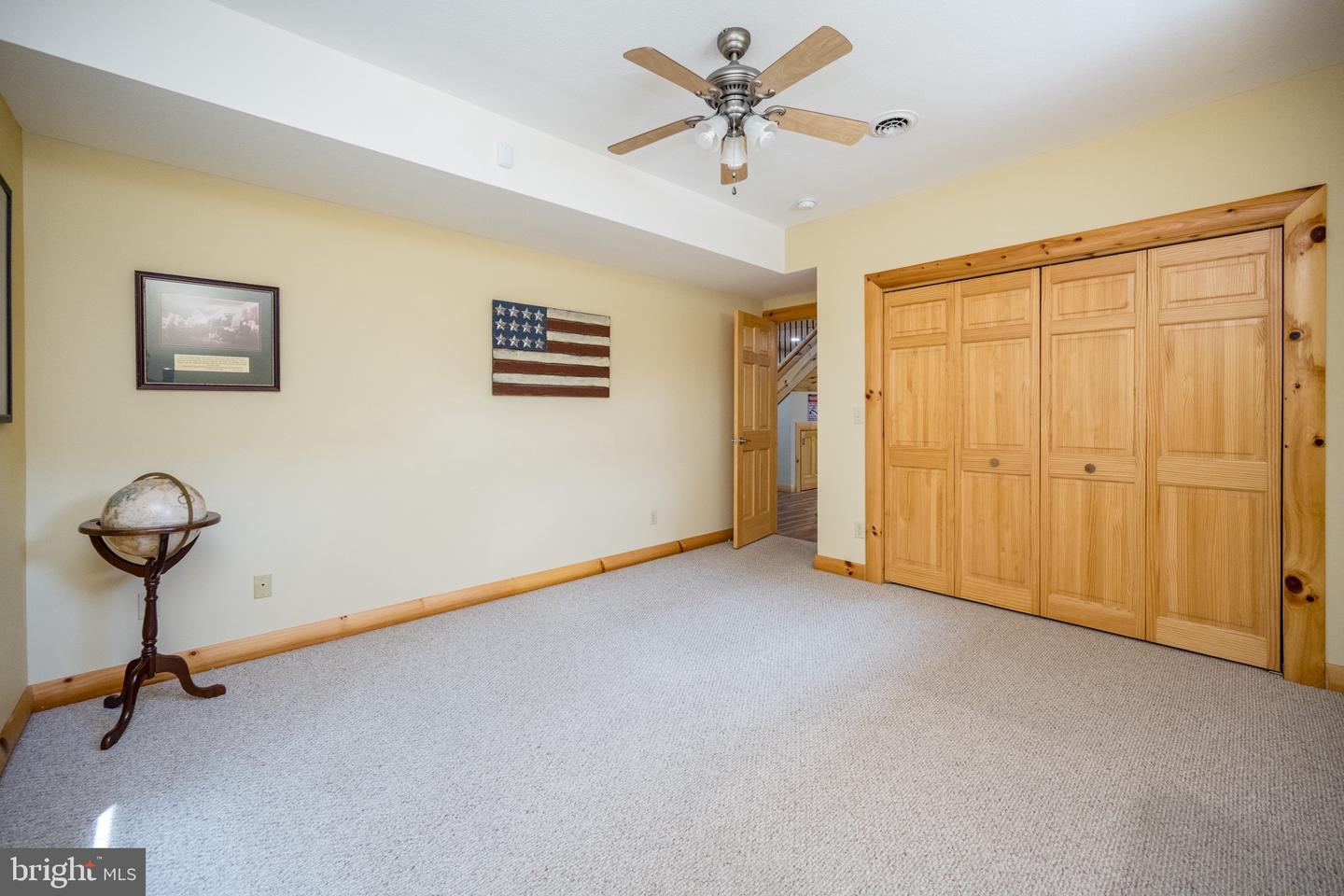 45 Deer Crest Ct