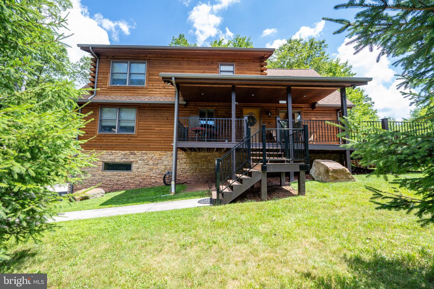 45 Deer Crest Ct
