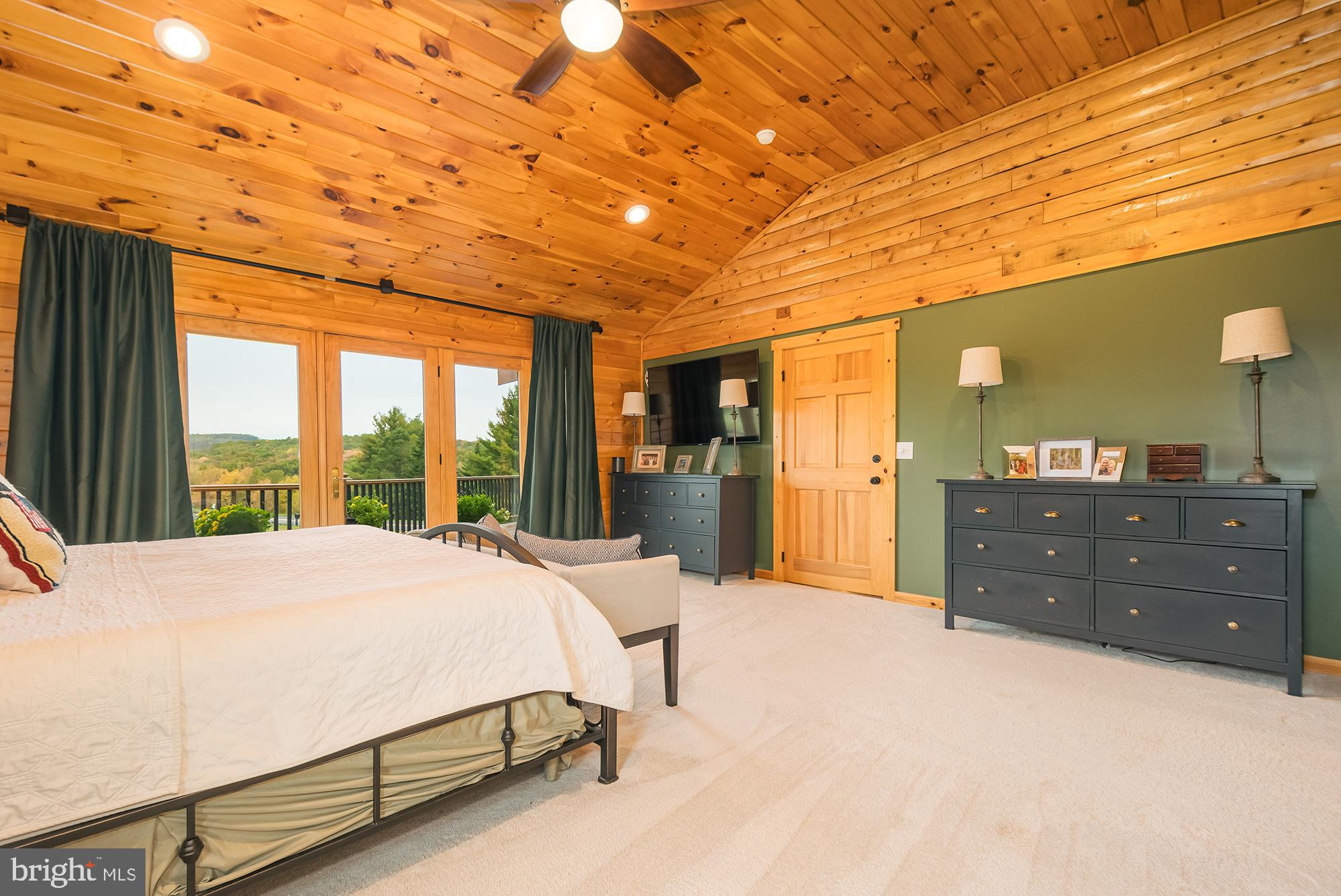 324 Penn Cove Rd
