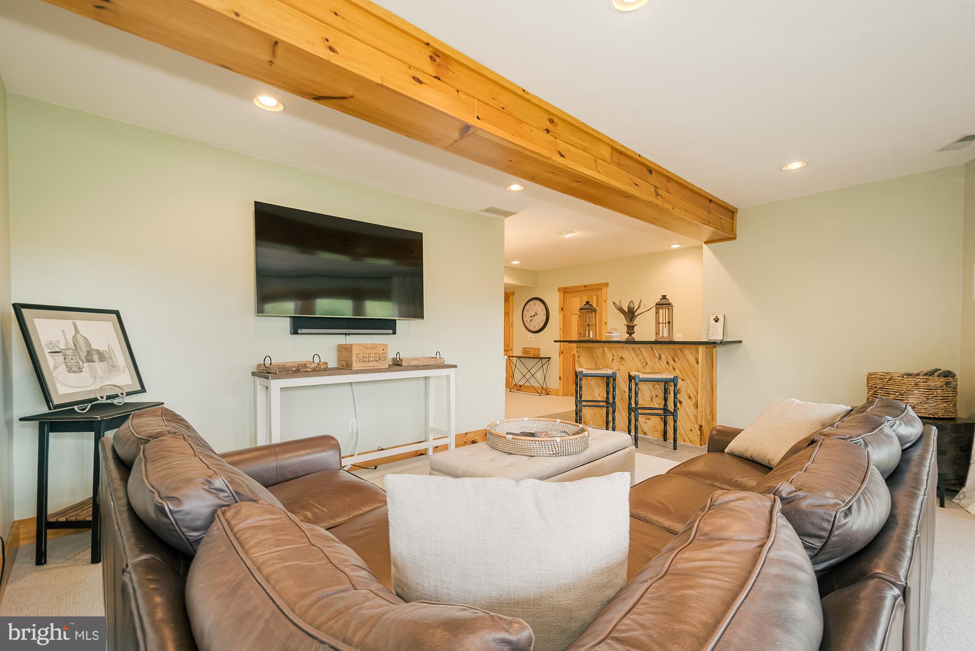324 Penn Cove Rd