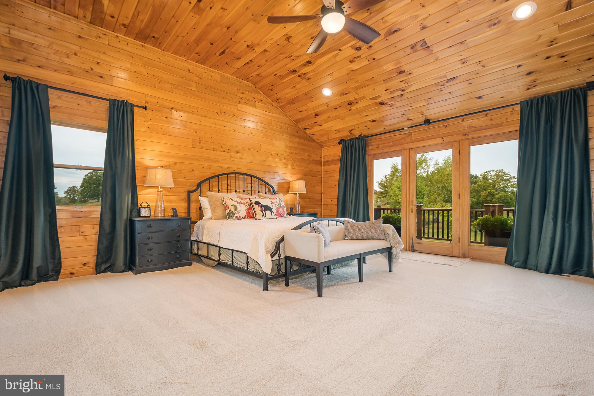 324 Penn Cove Rd