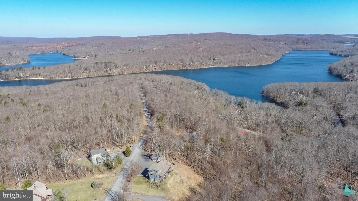 267 Woodlands Hill Ln