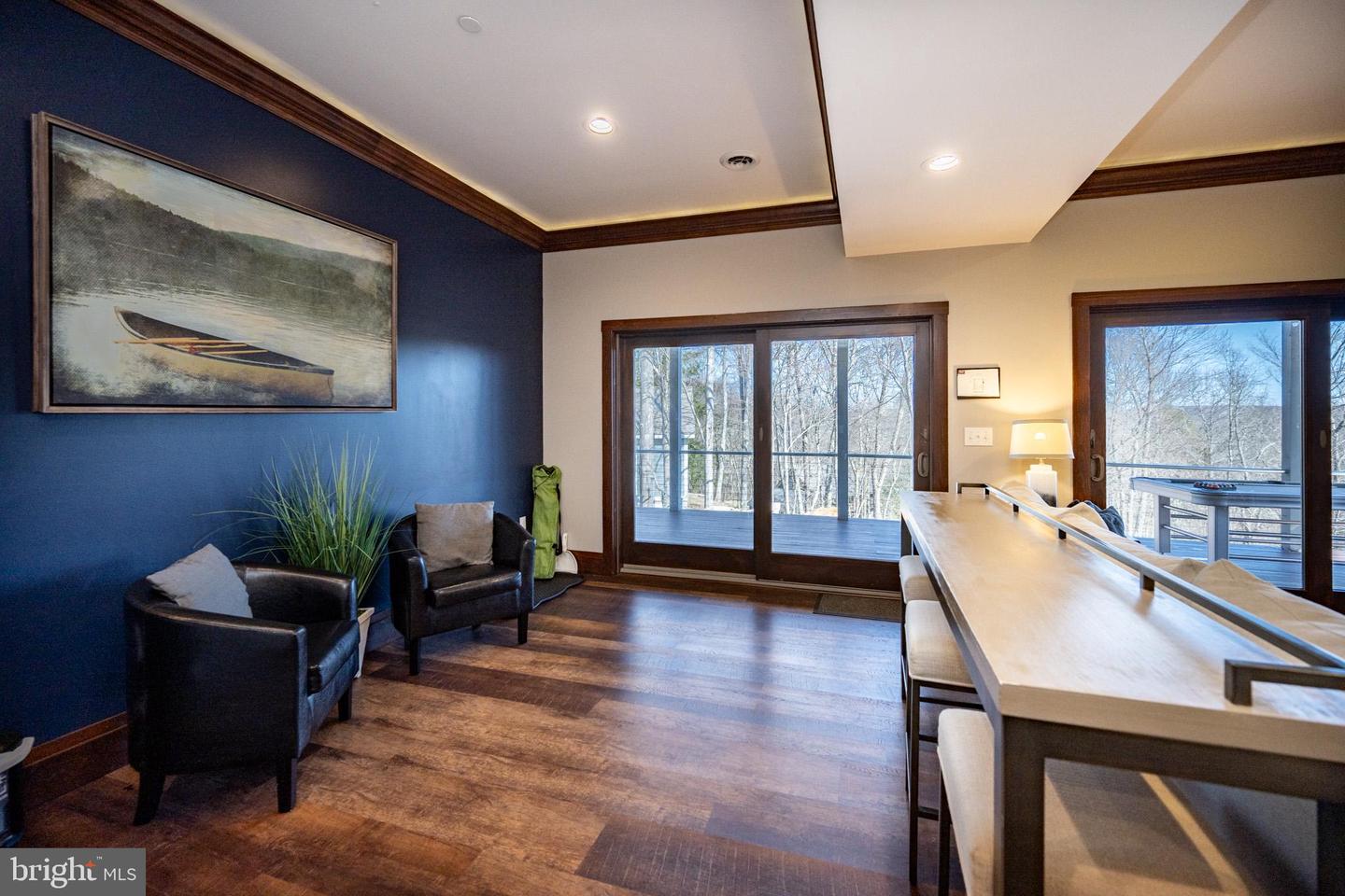 267 Woodlands Hill Ln