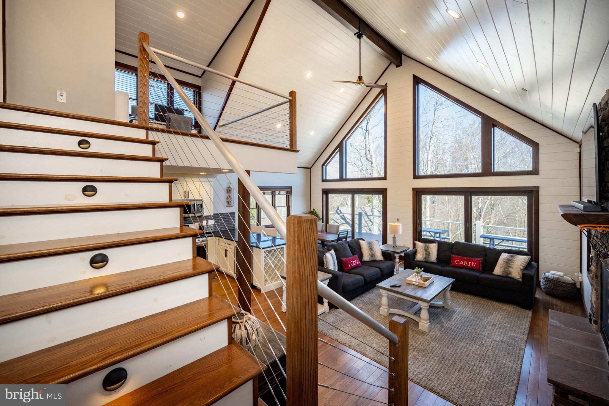 267 Woodlands Hill Ln