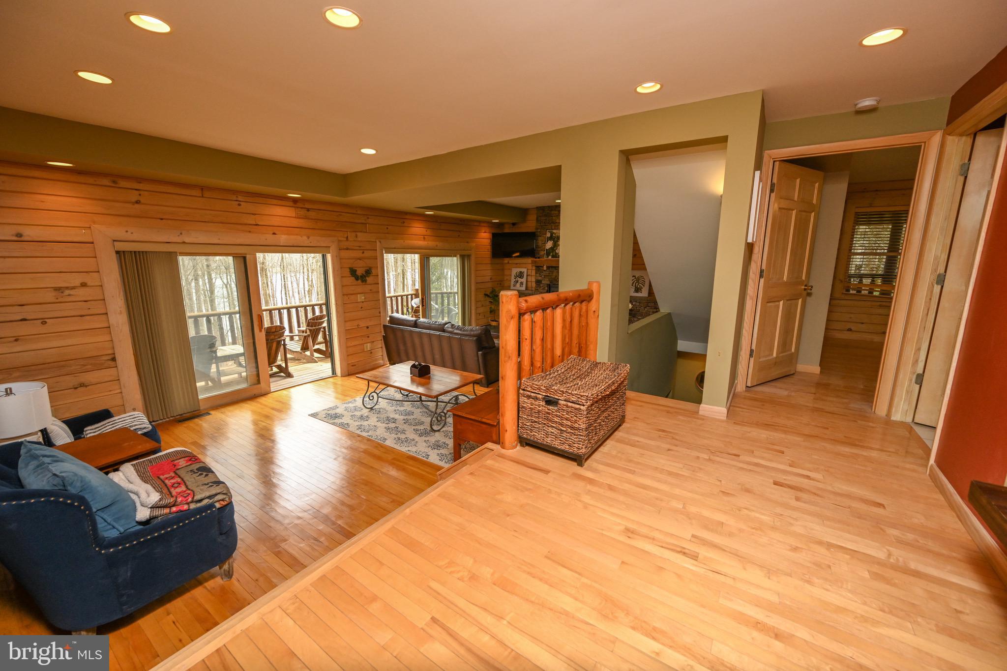 1419 SANDY SHORES ROAD
