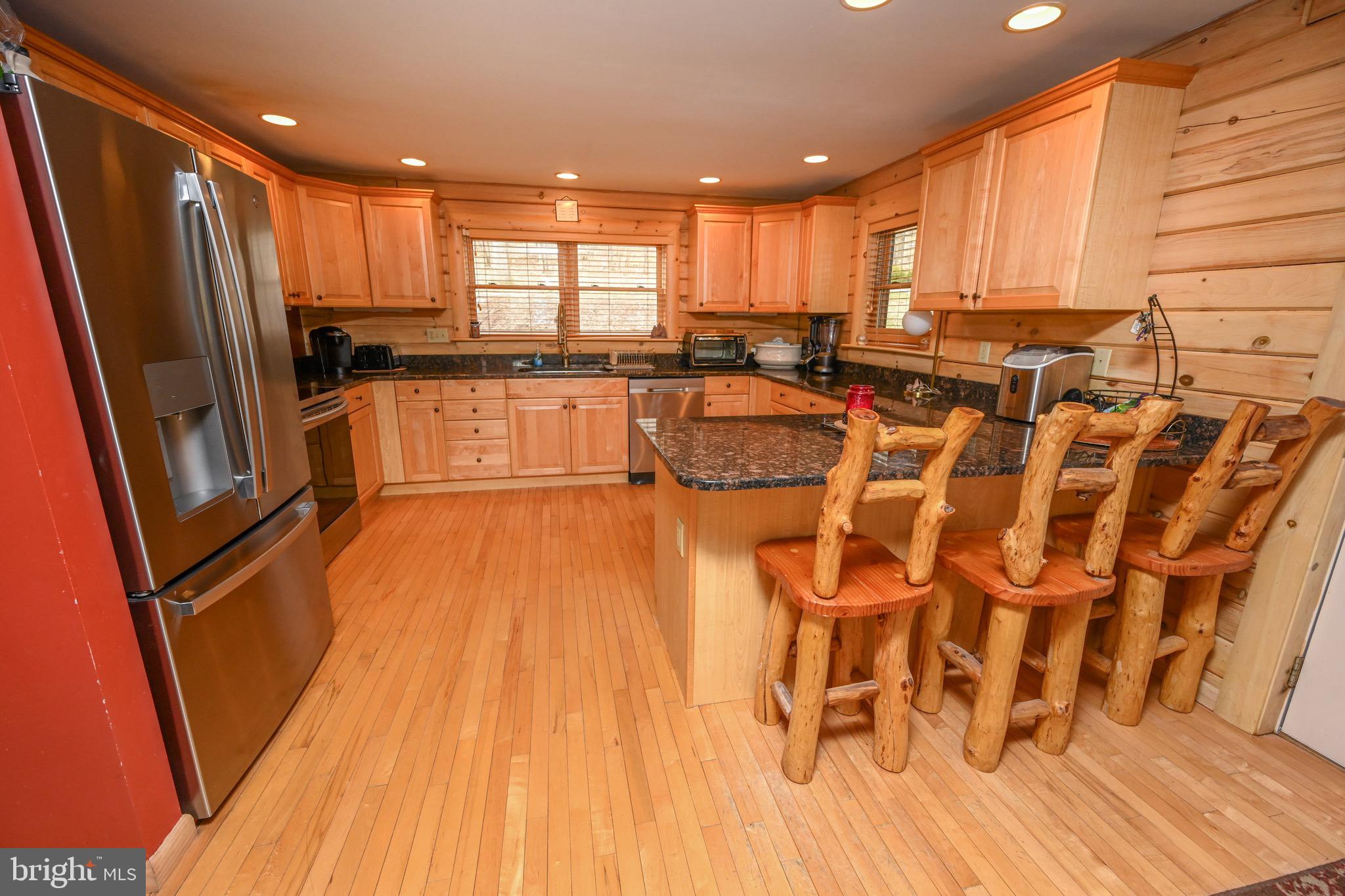 1419 SANDY SHORES ROAD