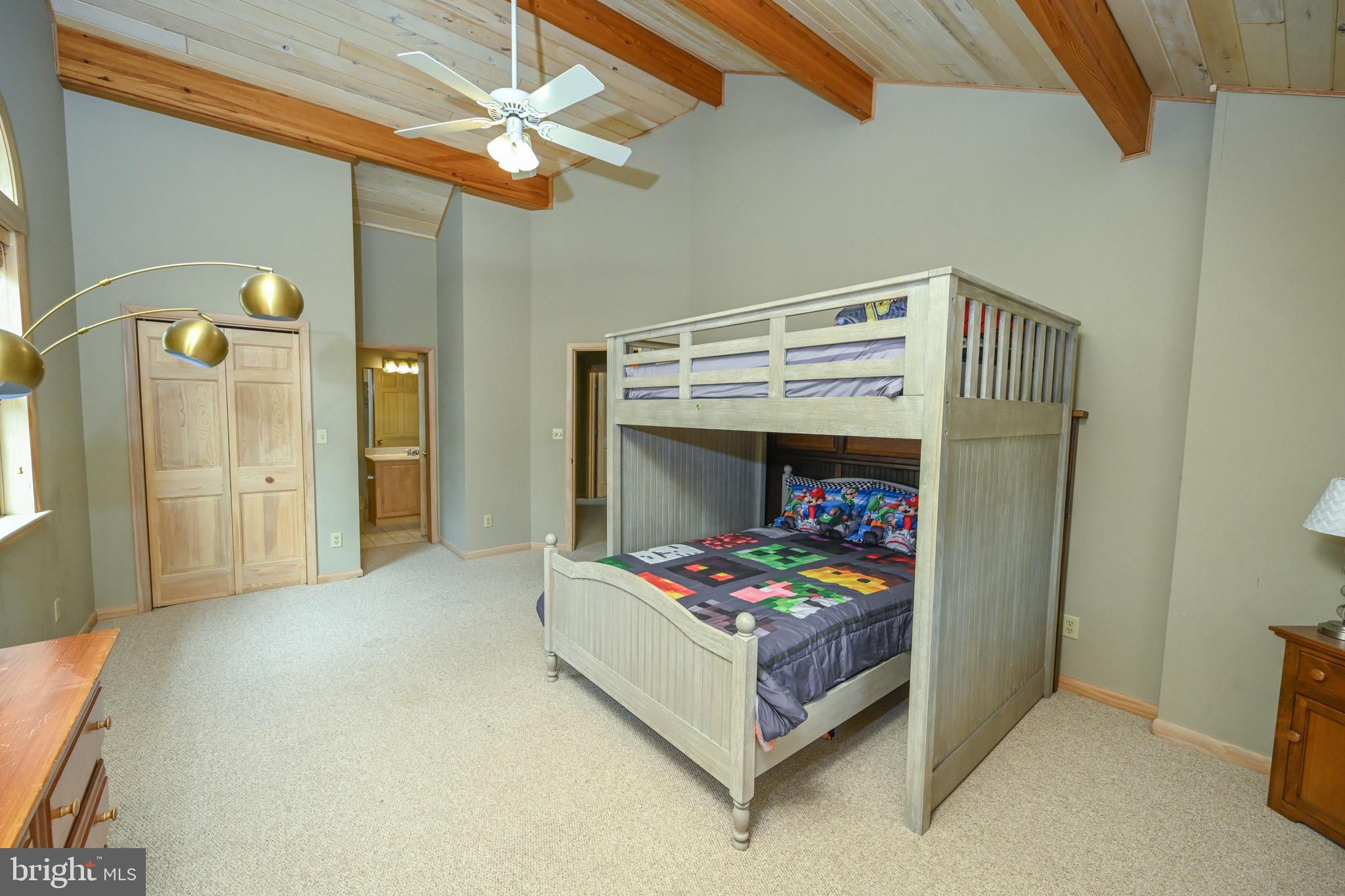 1419 SANDY SHORES ROAD