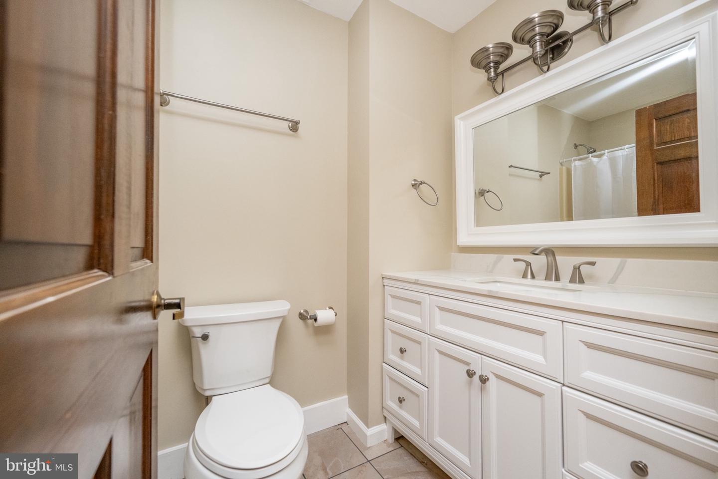 208 Drane Dr