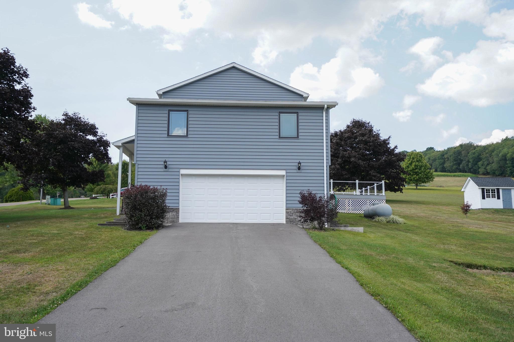 208 Drane Dr