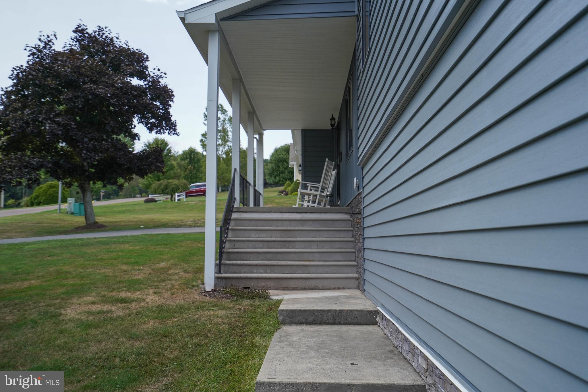 208 Drane Dr