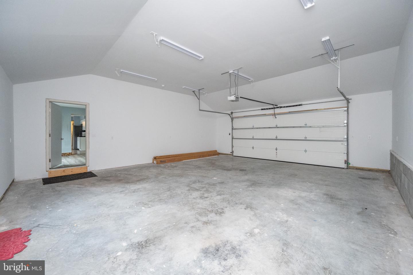 208 Drane Dr