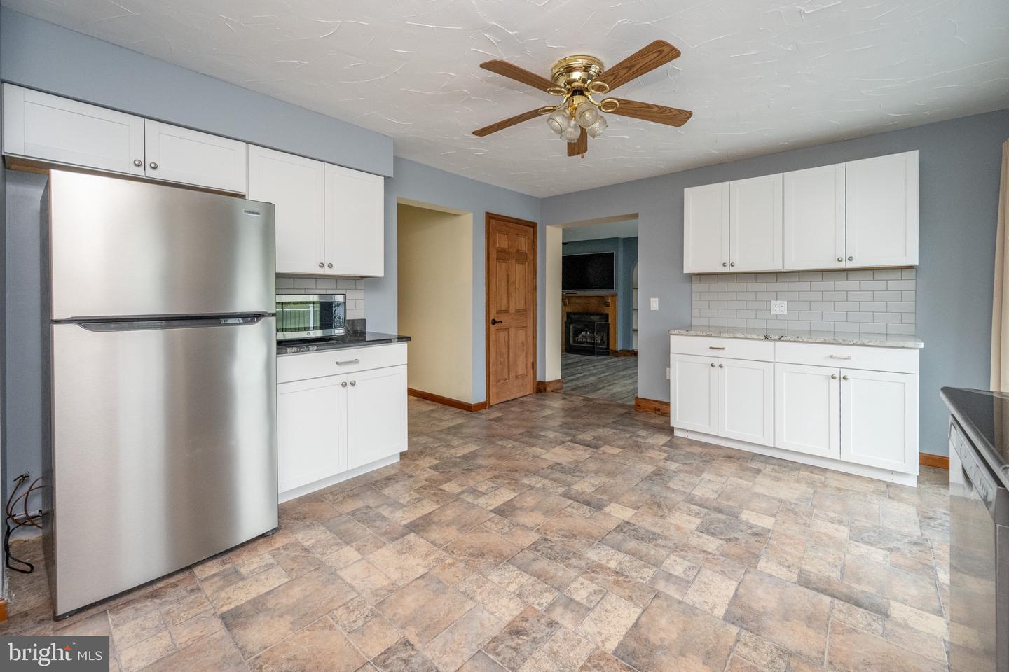 208 Drane Dr