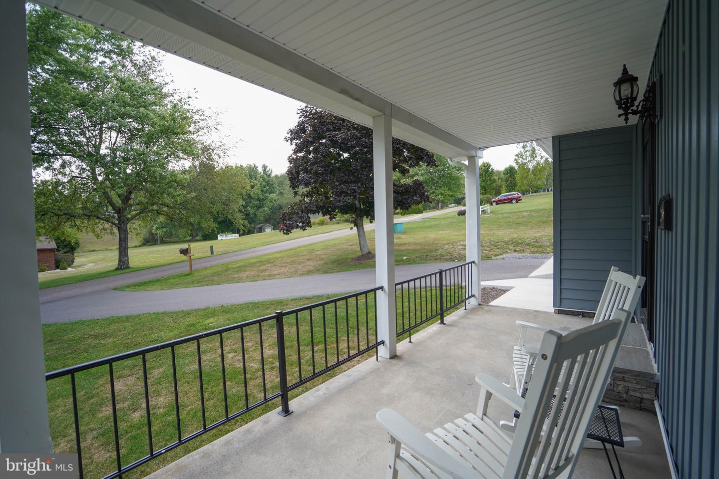 208 Drane Dr