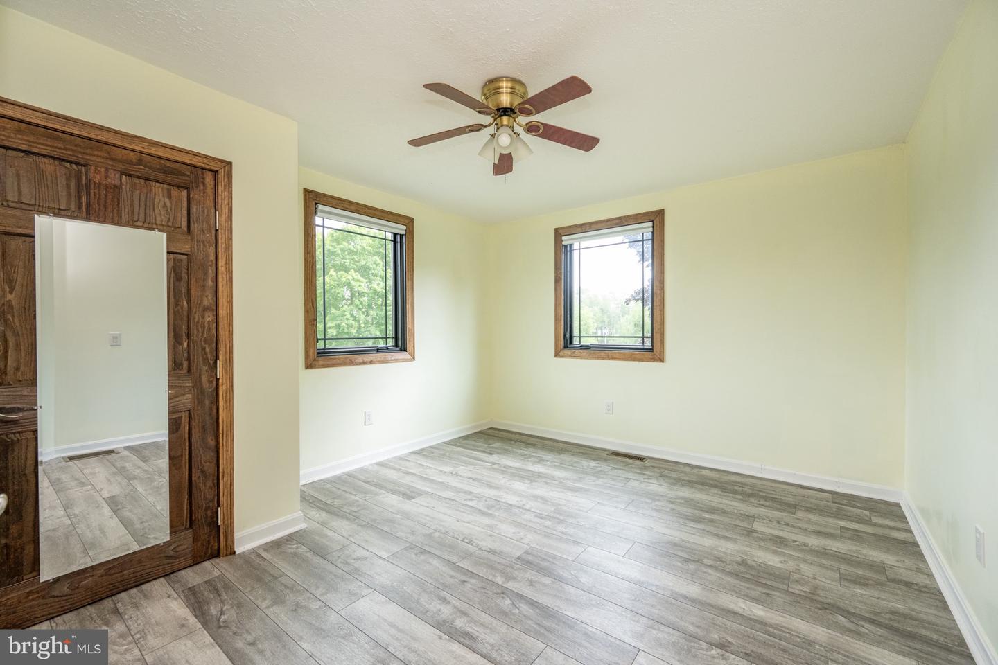 208 Drane Dr