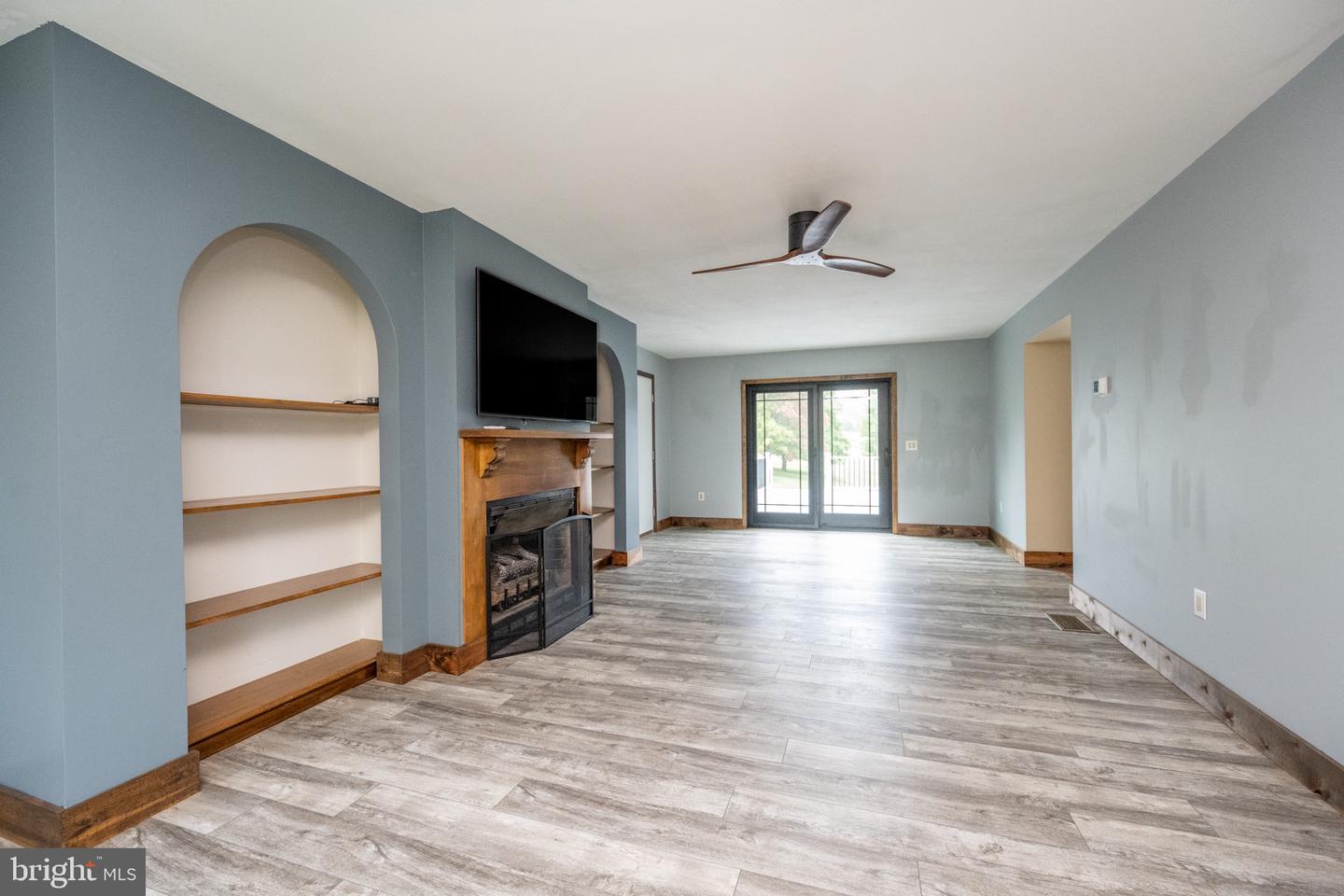 208 Drane Dr