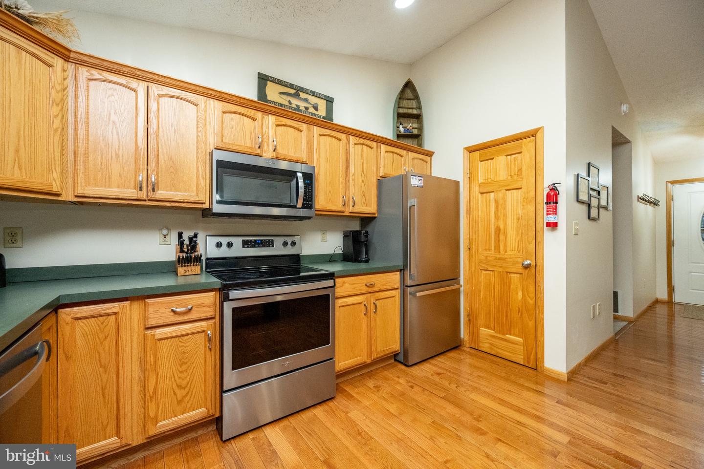 2467 Glendale Rd