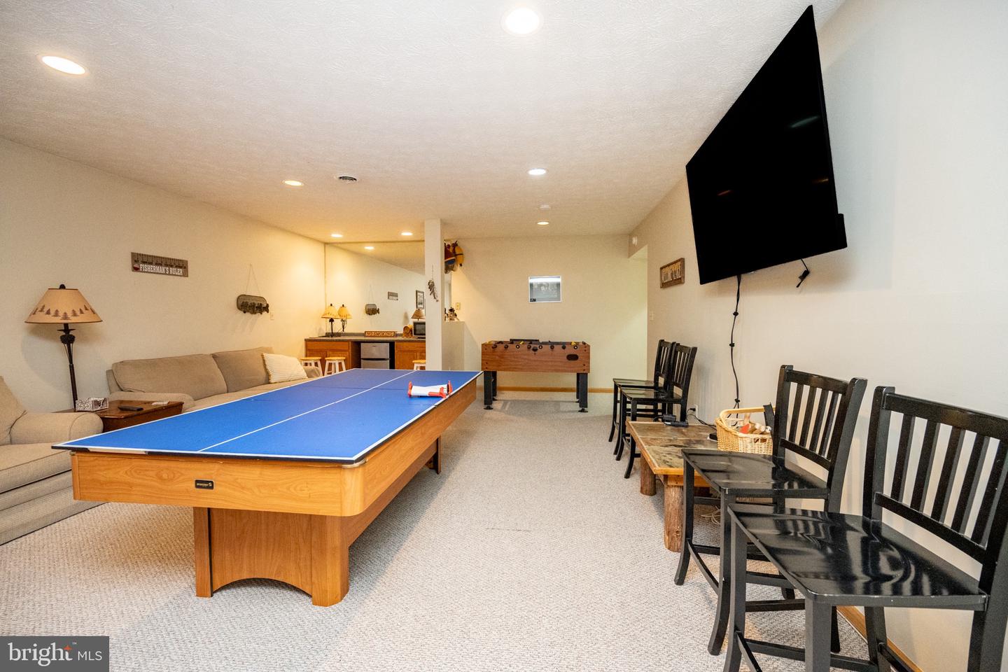 2467 Glendale Rd